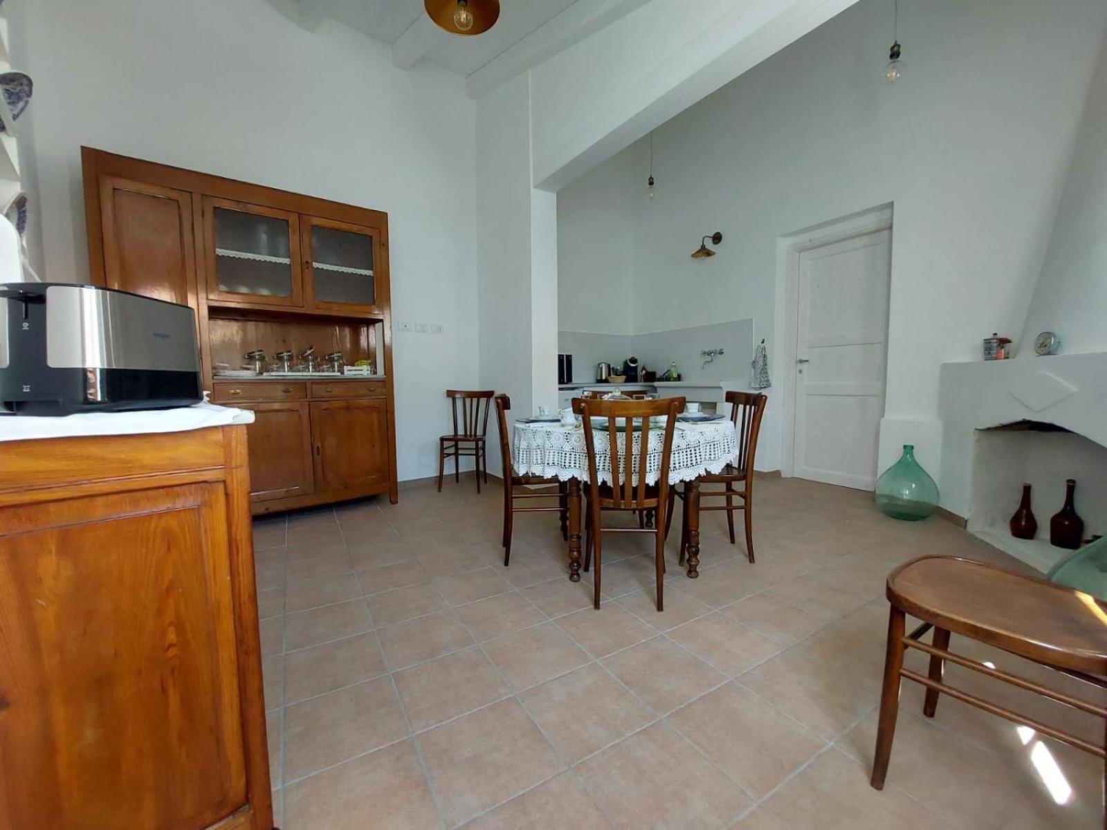 B&B Il Borgo Delle Emozioni Dolianova 외부 사진