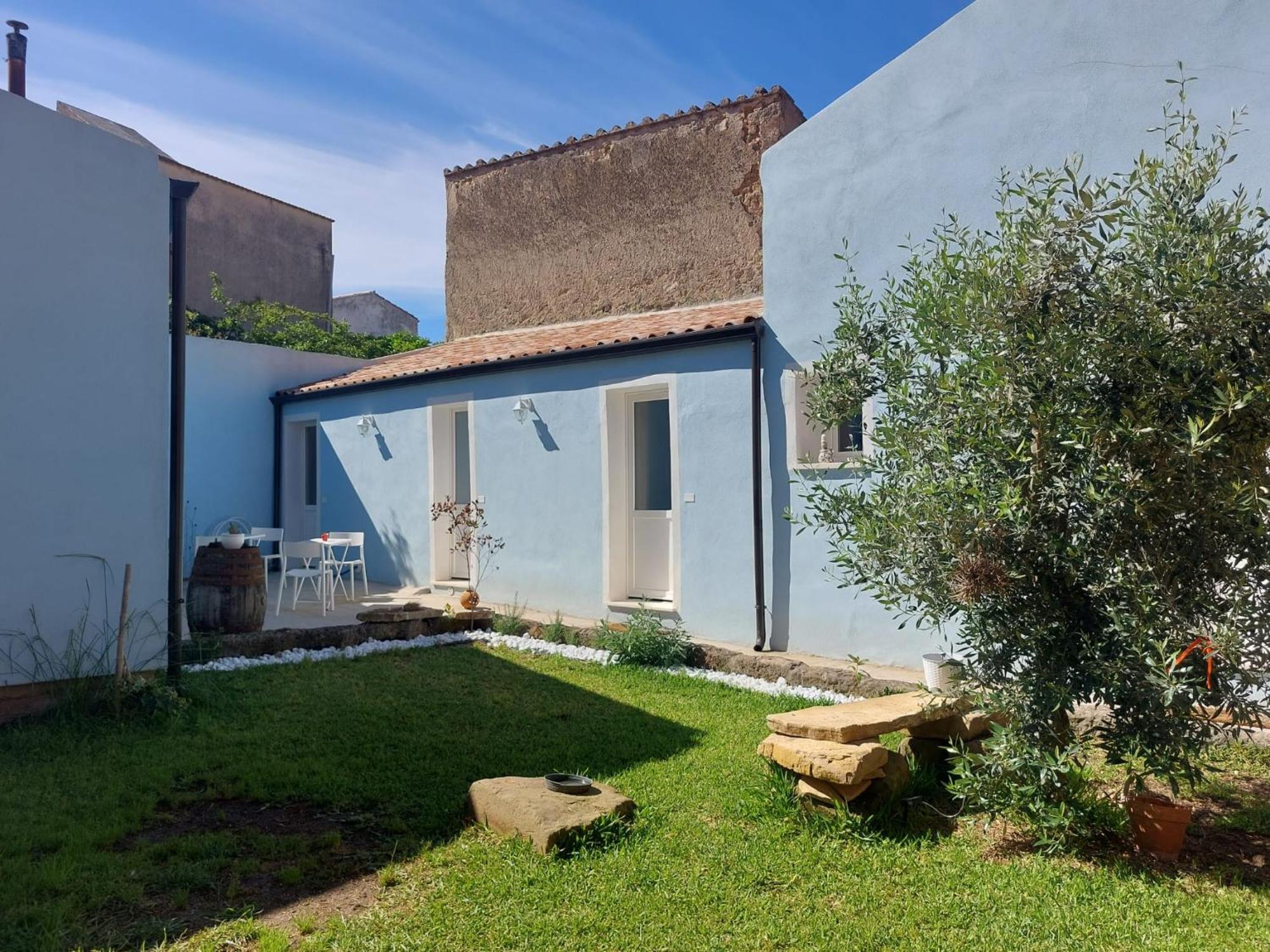 B&B Il Borgo Delle Emozioni Dolianova 외부 사진
